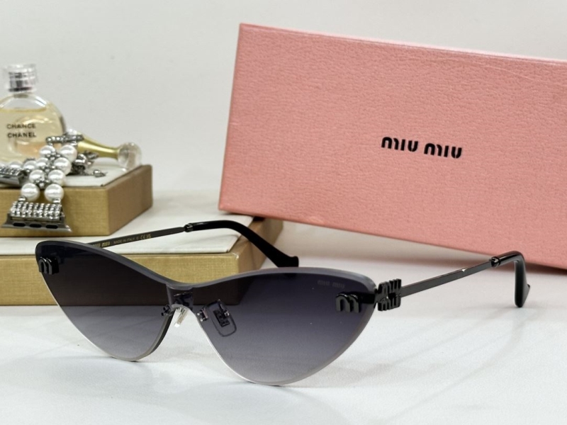 Miu miu Sunglasses